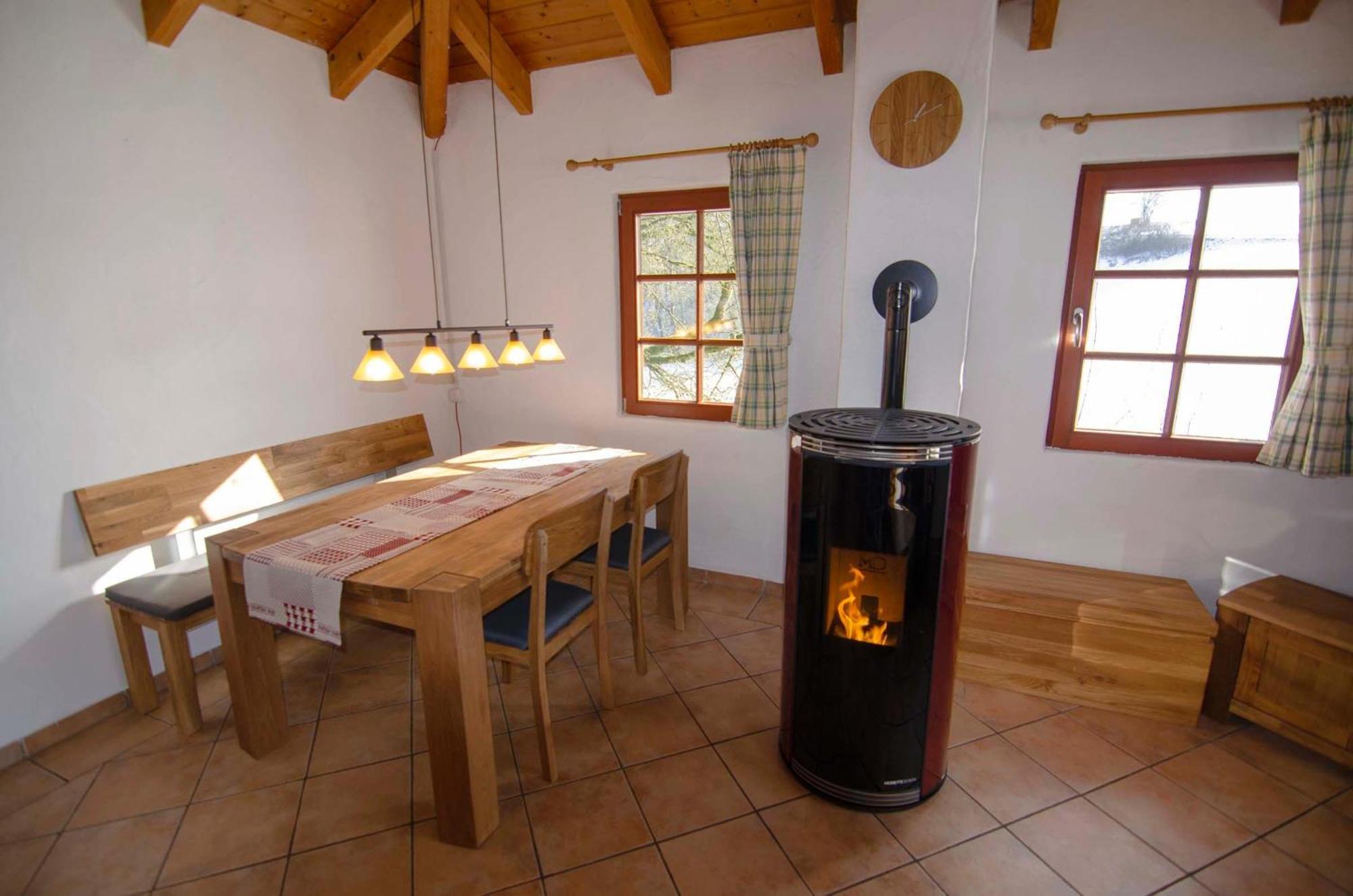 Das Ferienhaus Mondschein Im Land Der Tausend Berge - Erholung Pur In Idyllischer Alleinlage لينهشتات المظهر الخارجي الصورة