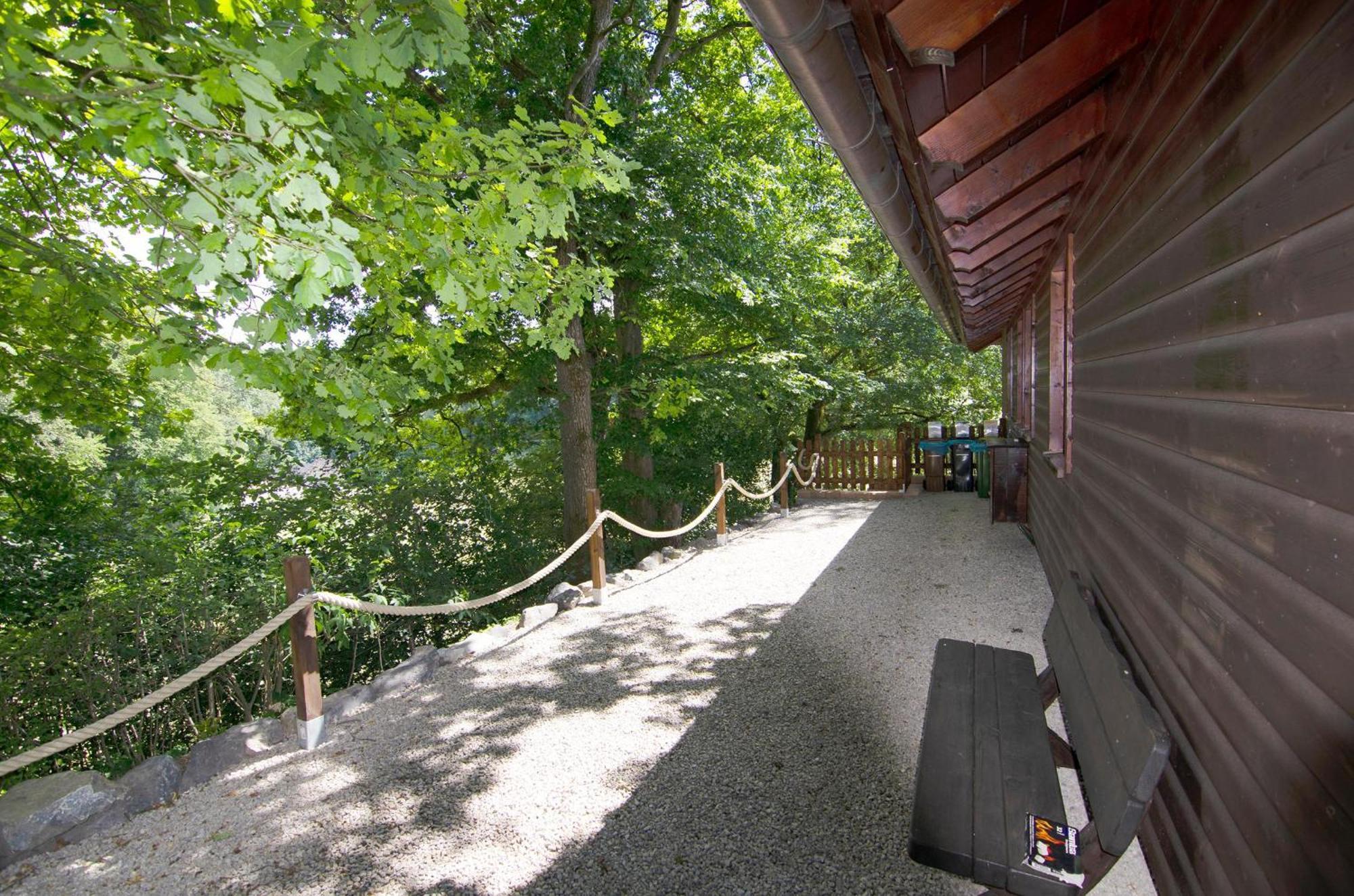 Das Ferienhaus Mondschein Im Land Der Tausend Berge - Erholung Pur In Idyllischer Alleinlage لينهشتات المظهر الخارجي الصورة